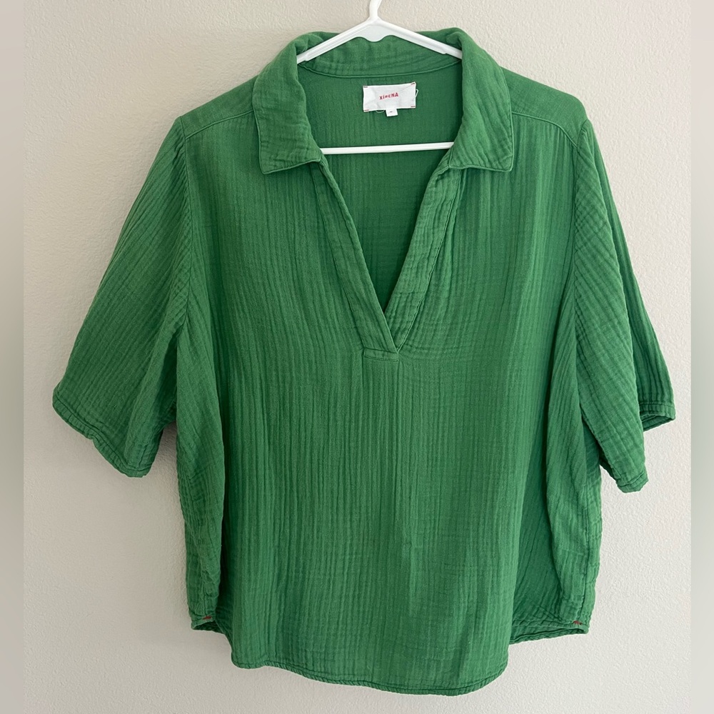 XiRENA Emerald Green Gauzy Top, size Medium - Picture 2 of 7